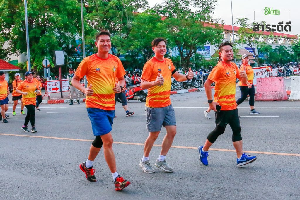 10 วิธี ออกกำลังกายง่ายๆ ที่จะช่วยให้แข็งแรงขึ้น | สาระดีดี