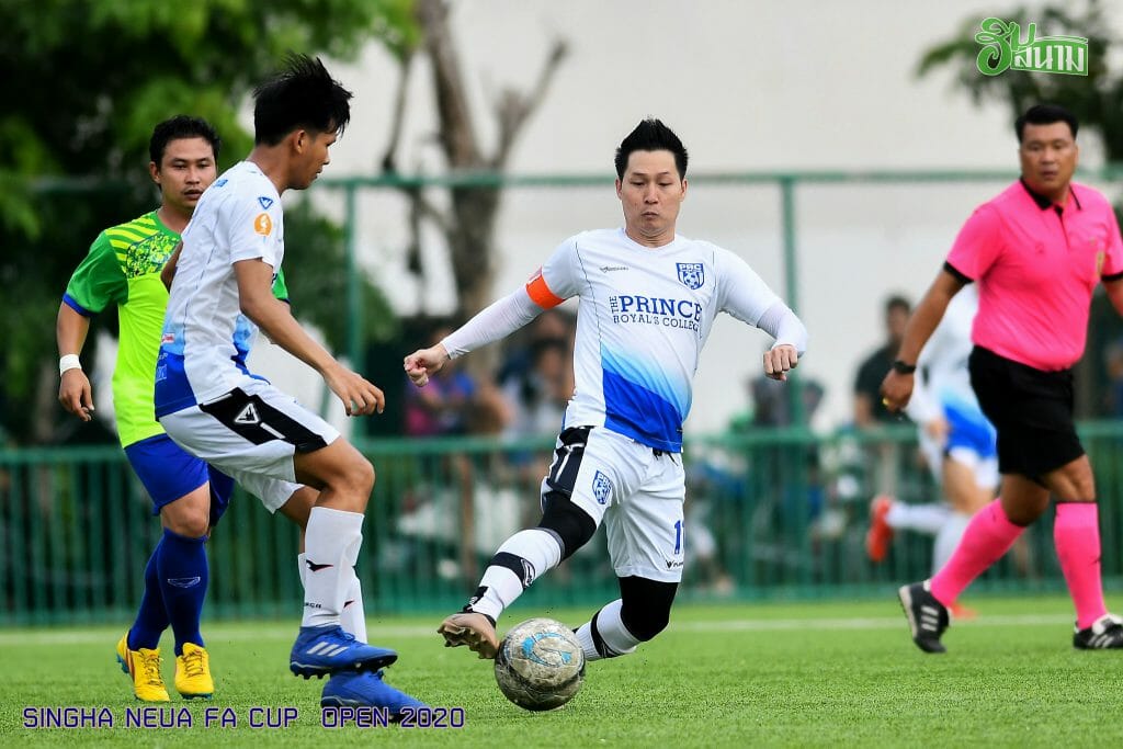 มนุษย์ไฟฟ้า ช็อต สุภาพบุรุษน้ำเงิน-ขาว ที่เหลือ 10 คน ร่วง